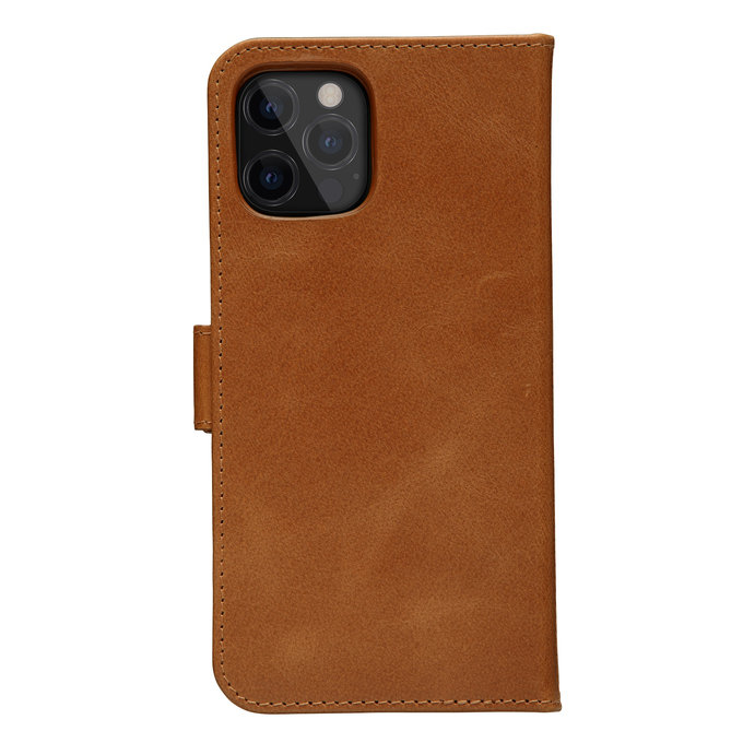 dbramante1928 - Kožené puzdro Lynge pre iPhone 12 Pro Max, tan