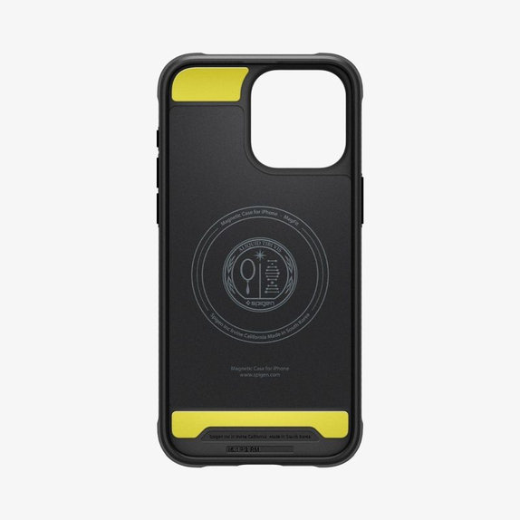 Spigen - Puzdro Rugged Armor s MagSafe pre iPhone 15 Pro, Matte Black