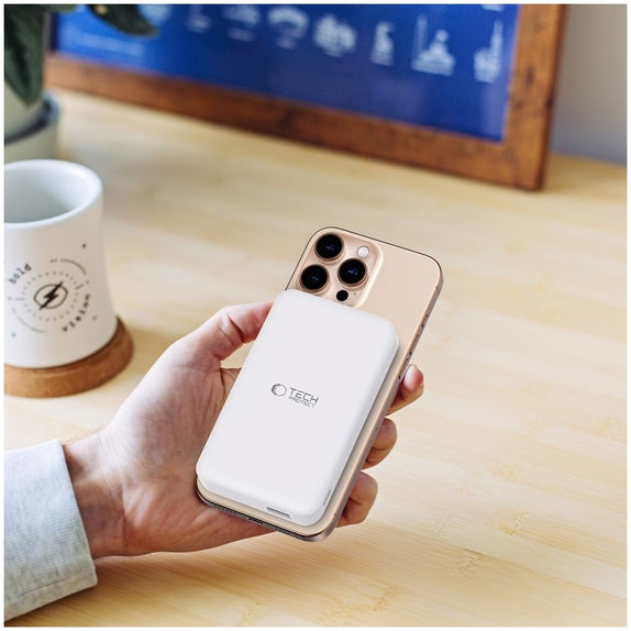 PowerBank PB24 Lifemag Qi2 MagSafe 10000mAh, biela, Tech-Protect