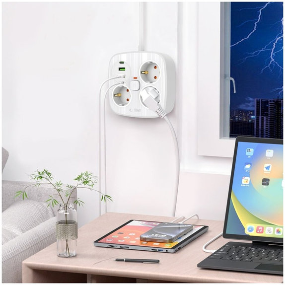 Predlžovací kábel PCS3X4 Power Strip, 2× USB + 2× USB-C, 3 zásuvky, 200 cm, biela, Tech-Protect