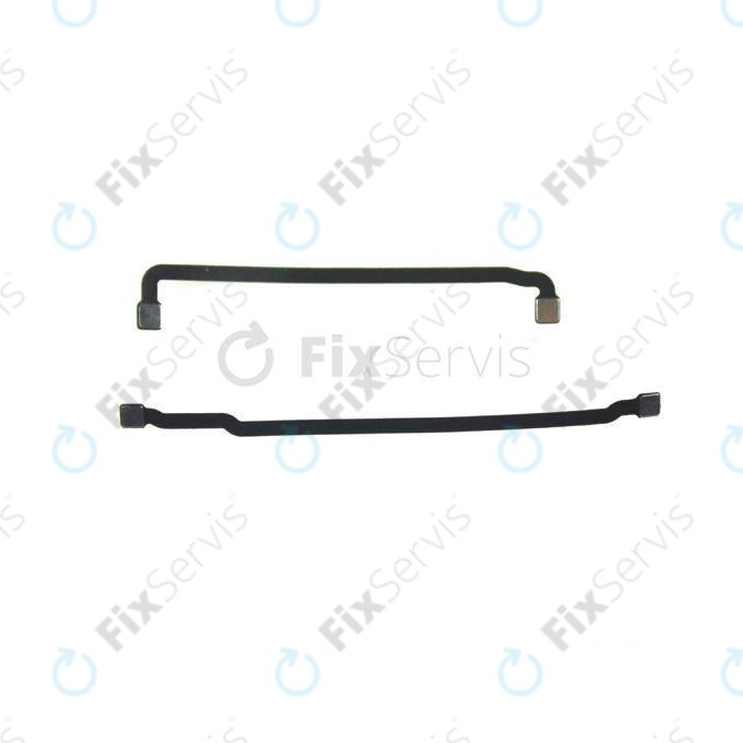 Apple iPhone 5 - Antény Signálu na Základnú Dosku