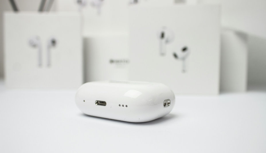 Ako identifikovať nabíjacie puzdro pre AirPods