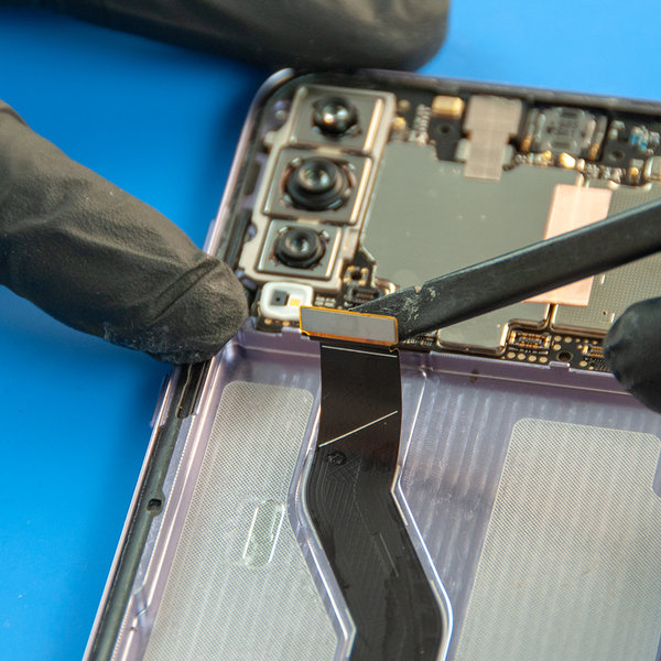 Flex kábel displeja