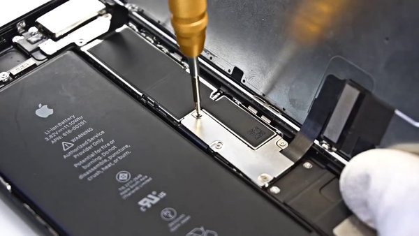 Odstránenie displejovej časti