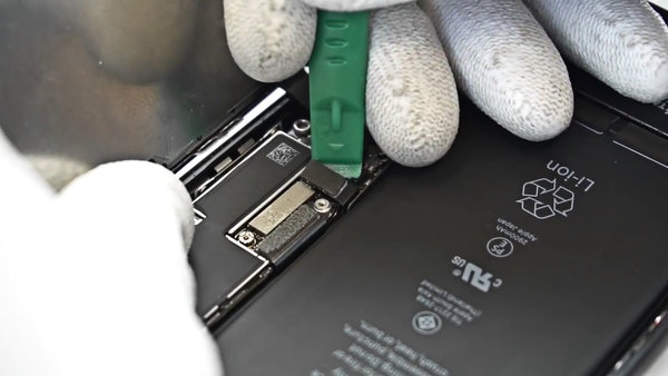 Odpojenie flex káblov