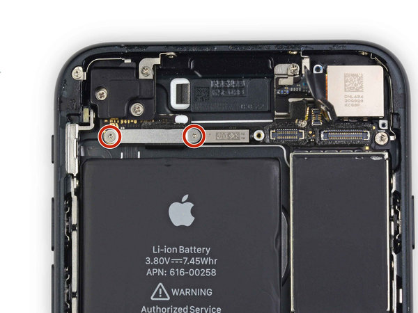 Výber krytu vrchného kábla zo zariadenia