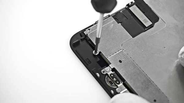 Odstránenie home buttonu