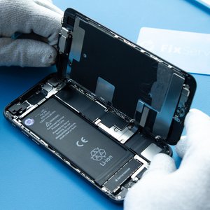Apple iPhone 8