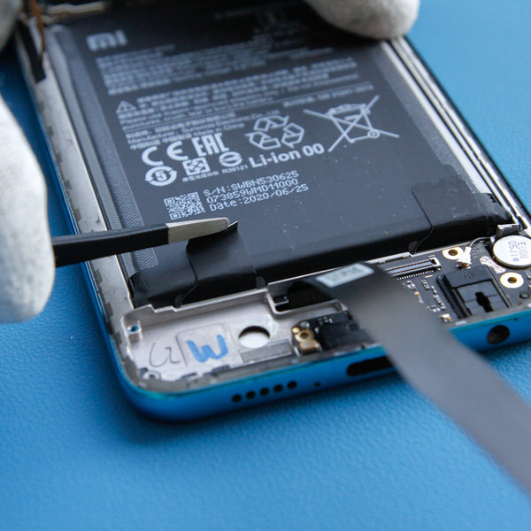 Odlepenie lepiacich úchytiek