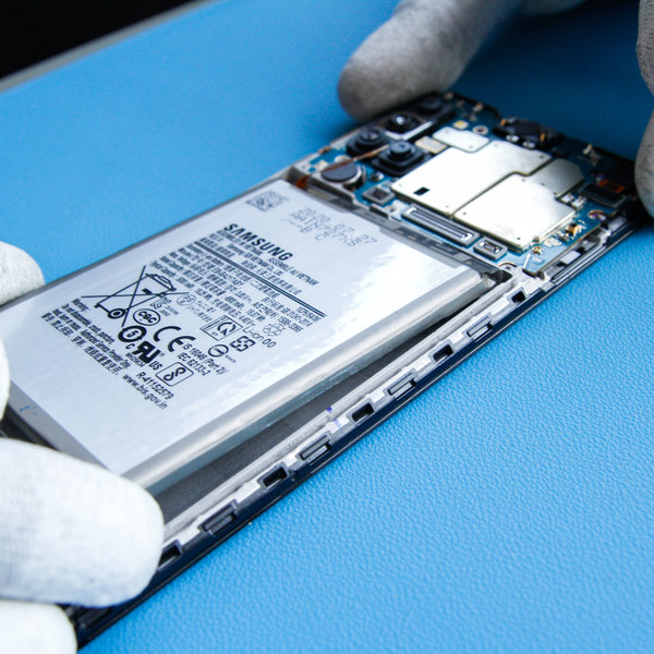 Vloženie novej batérie