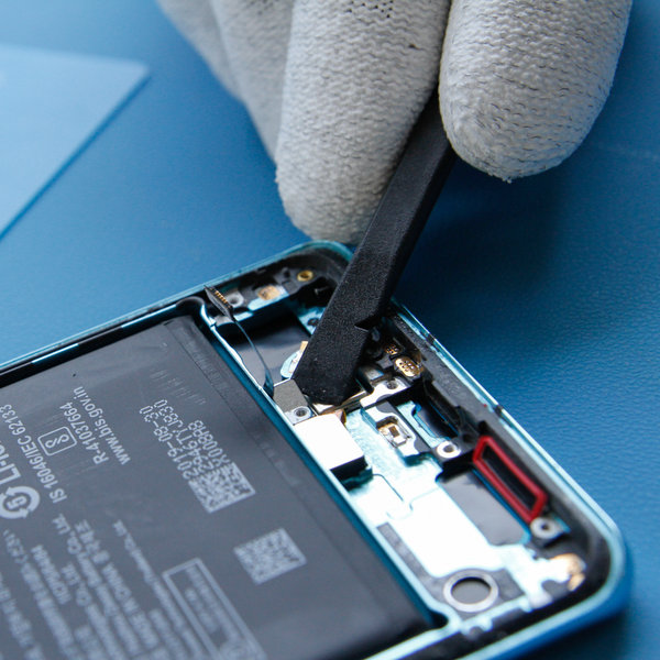 Odpojenie flex kábla