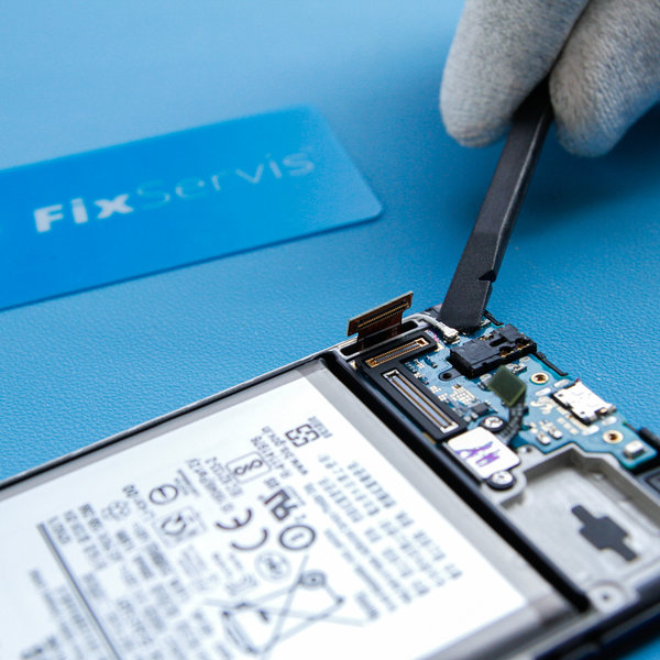 Odpojenie kábla antény