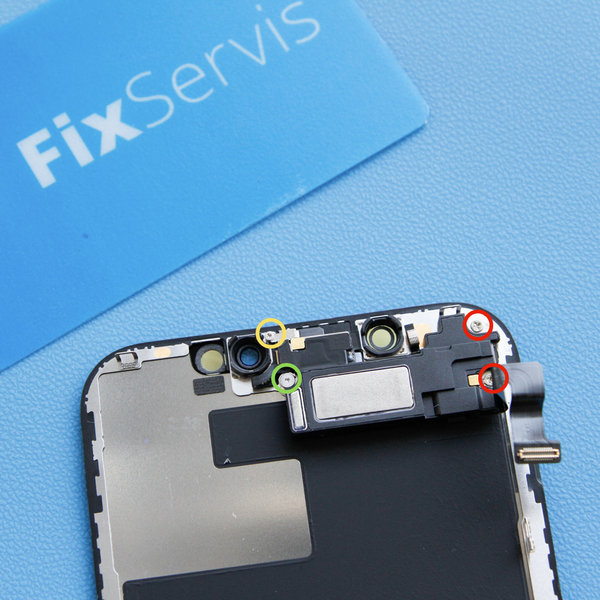 Odmontovanie zostavy reproduktora/snímača