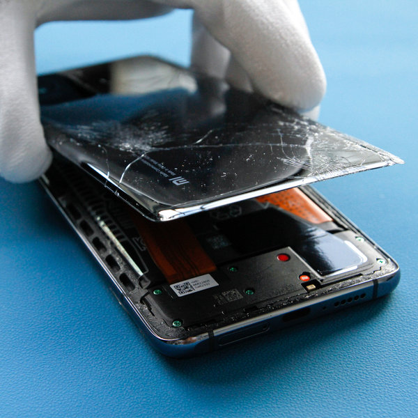 Odstránenie zadného krytu