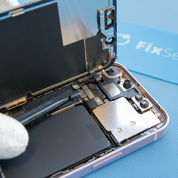 Odpojenie konektora predného snímača