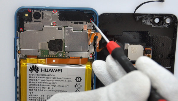 Odmontovanie skrutiek Phillips #00