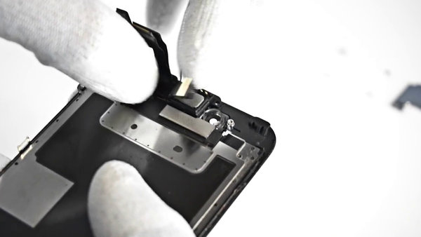 Nadvihnutie prednej kamery