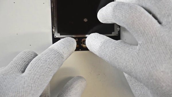 Vloženie nového home buttonu